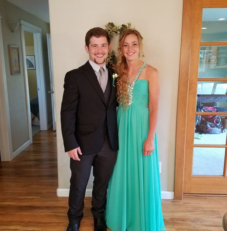 a picture of Shay and I